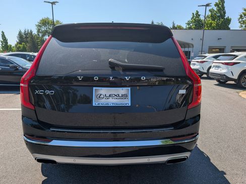 Used 2021 Volvo XC90 T8 Inscription Expression w/ Climate Package AWD/4WD image 4