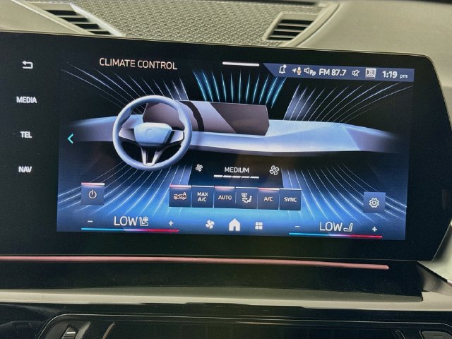 New 2026 BMW X1 xDrive28i w/ Technology Package AWD/4WD image 16