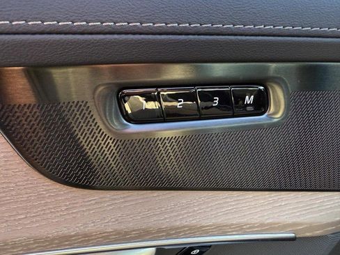 New 2026 Volvo XC90 B6 Plus w/ Protection Package image 10