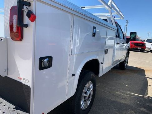 New 2026 GMC Sierra 2500 Pro w/ Convenience Package RWD image 8