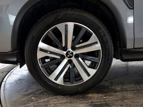 Used 2022 Mitsubishi Outlander Sport ES image 10