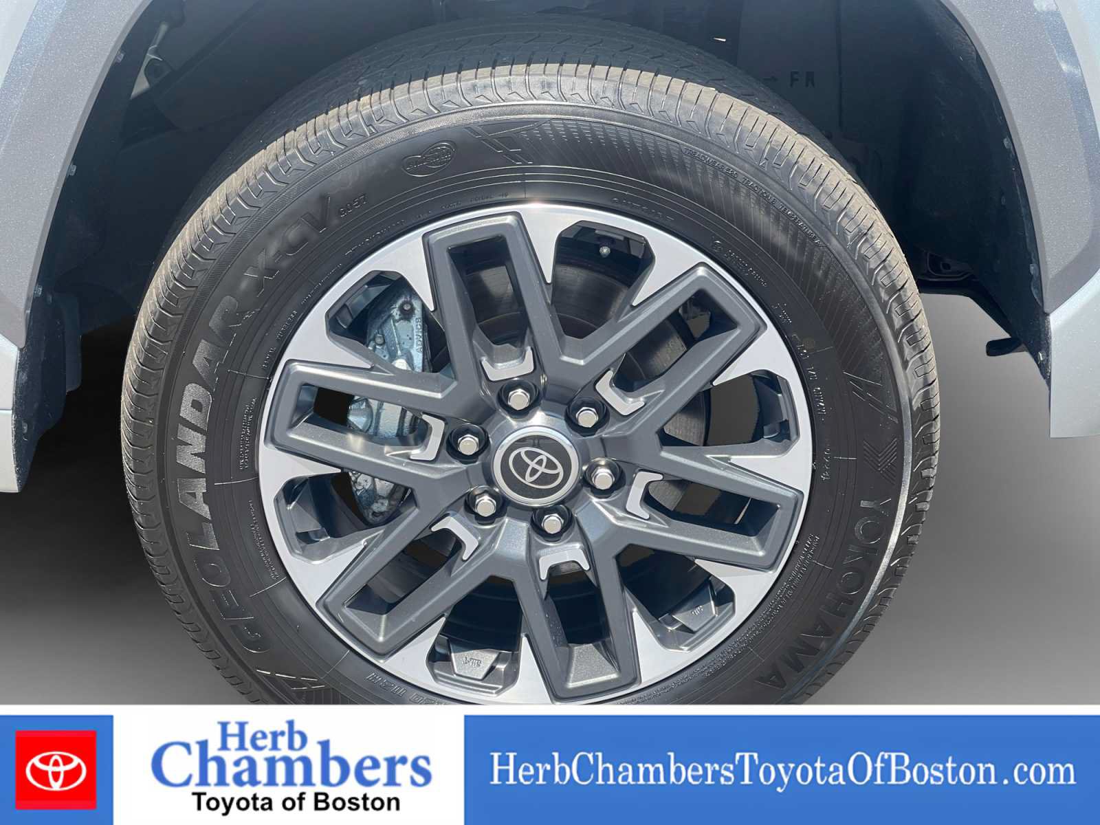 Used 2024 Toyota Tundra Limited AWD/4WD image 8