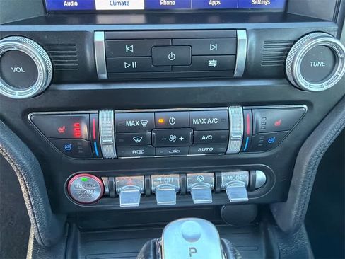 Used 2020 Ford Mustang Premium image 23