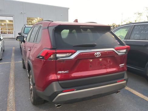 Used 2025 Toyota RAV4 Limited w/ Advanced Technology Package image 9