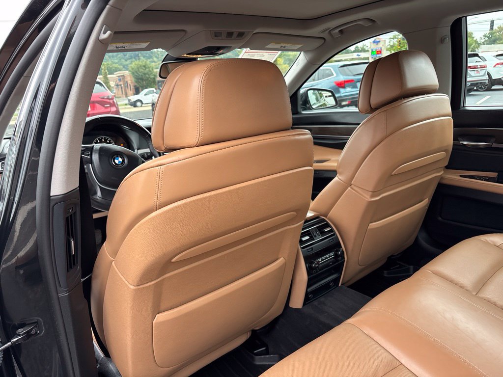 Used 2012 BMW 740i RWD image 25
