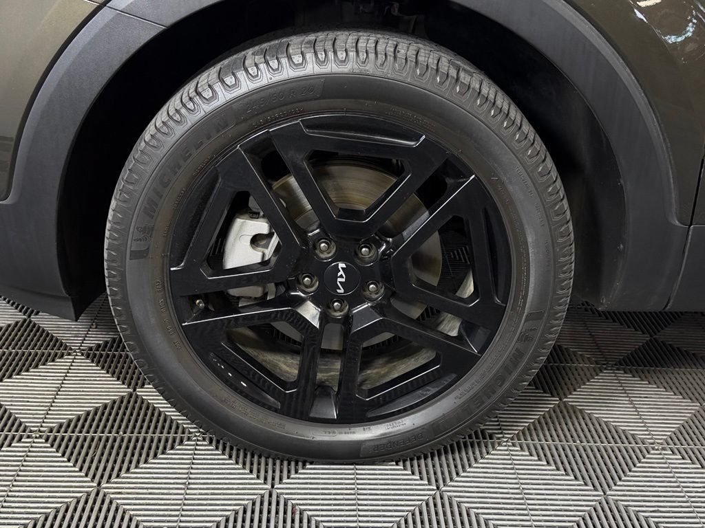 Used 2024 Kia Telluride EX X-Line AWD/4WD image 11