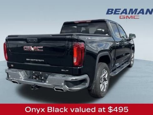Used 2023 GMC Sierra 1500 SLT w/ SLT Premium Plus Package image 4