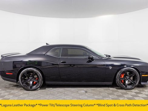 Used 2019 Dodge Challenger SRT Hellcat w/ Laguna Leather Package image 9
