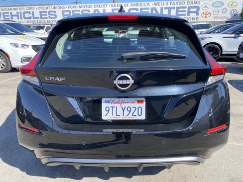 Used 2025 Nissan Leaf S FWD image 10