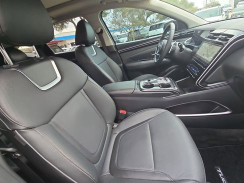 Used 2024 Hyundai Tucson Limited image 10