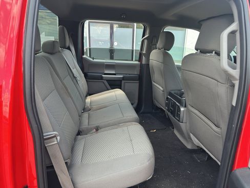 Used 2018 Ford F150 XLT w/ Equipment Group 302A Luxury RWD image 11