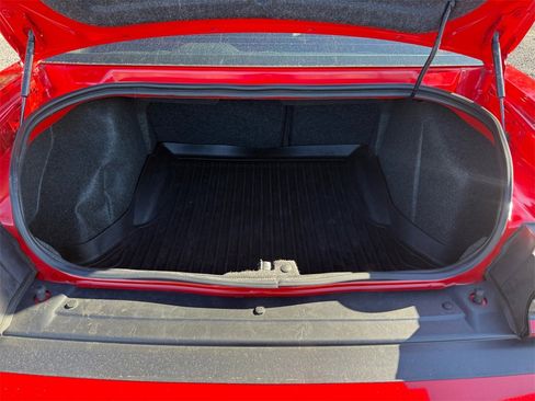 Used 2023 Dodge Challenger SXT w/ Blacktop Package image 27