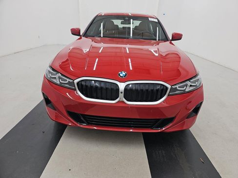 Used 2024 BMW 330i Sedan image 2
