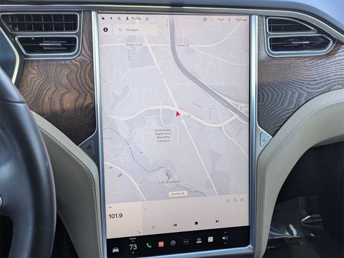 Used 2017 Tesla Model X 100D image 13