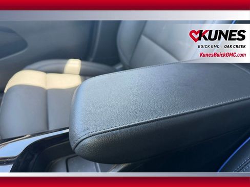 Used 2026 Buick Envista Sport Touring w/ Convenience I Package FWD image 19