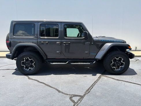 Used 2021 Jeep Wrangler Unlimited Rubicon 4xe w/ Cold Weather Group AWD/4WD image 11