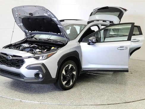 Used 2024 Subaru Crosstrek 2.5i Limited AWD/4WD image 10