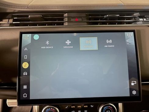 Used 2023 Land Rover Range Rover SE AWD/4WD image 15