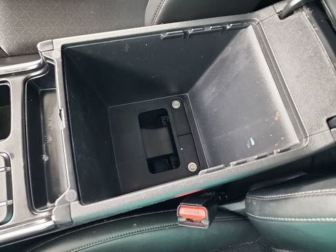 Used 2023 Kia Sorento S w/ Panoramic Sunroof Package FWD image 34