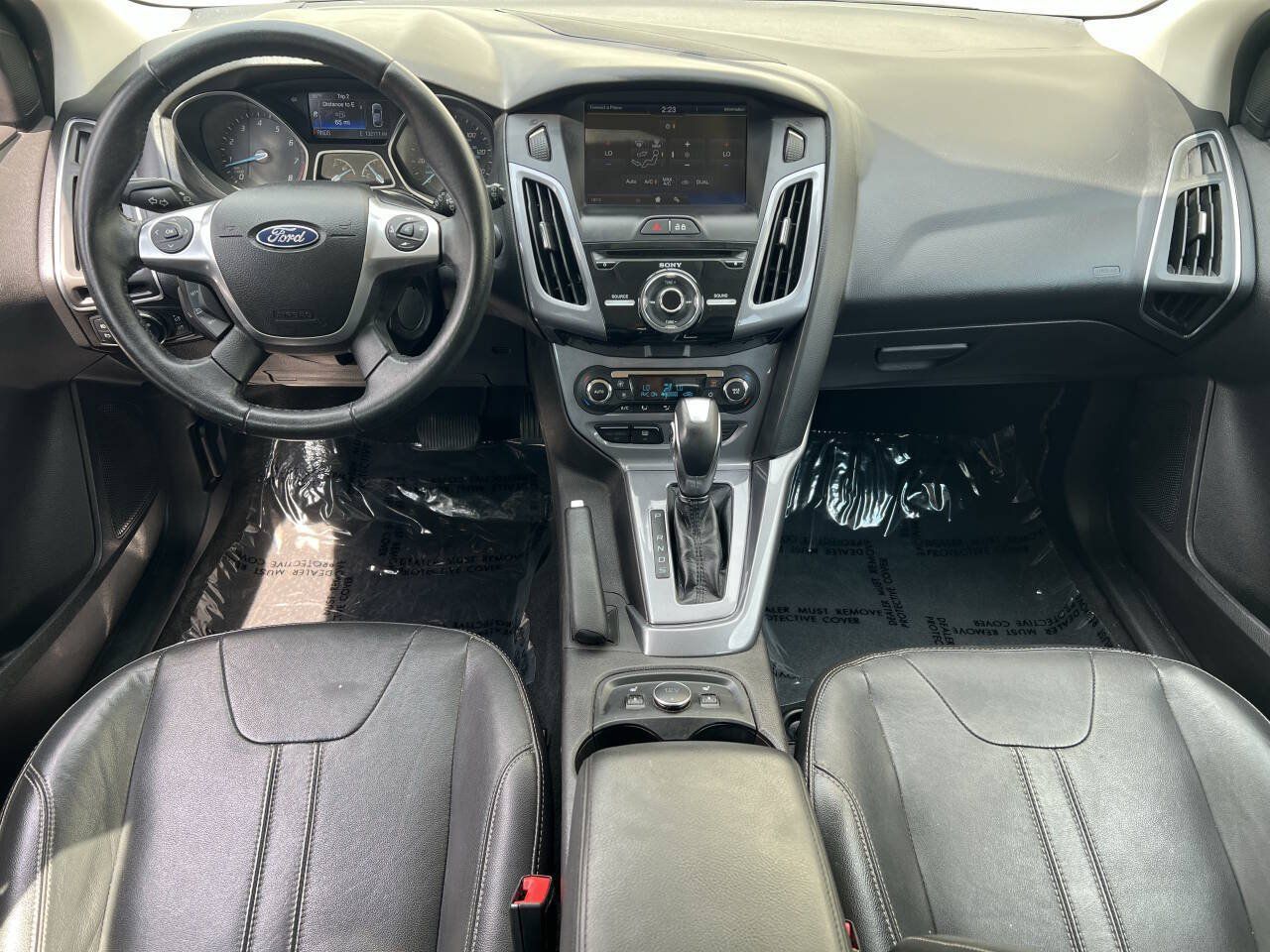 Used 2014 Ford Focus Titanium FWD image 13