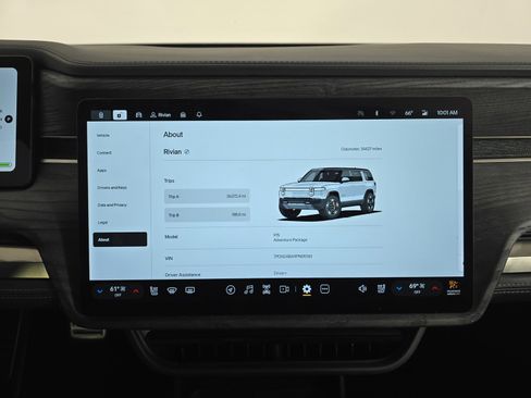 Used 2023 Rivian R1S Adventure image 29