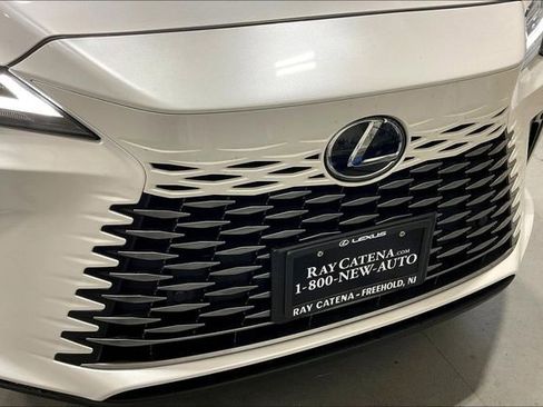 Used 2024 Lexus RX 350h w/ Accessory Package (Z1) AWD/4WD image 33