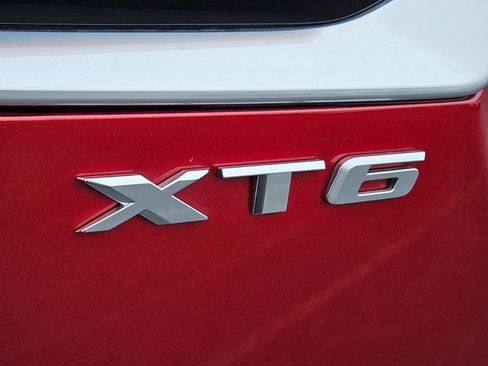 Certified 2025 Cadillac XT6 Premium Luxury w/ LPO, Floor Liner Package FWD image 16