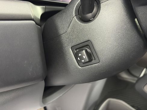 Used 2024 Kia EV9 Land image 26