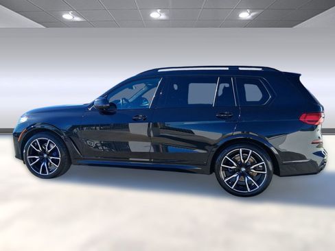 Certified 2022 BMW X7 xDrive40i w/ M Sport Package image 2