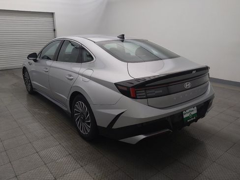 Used 2025 Hyundai Sonata SEL FWD image 6