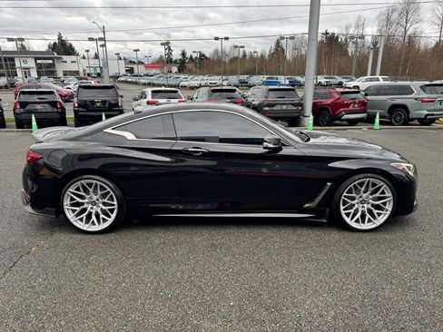 Used 2017 INFINITI Q60 3.0t w/ Premium Plus Package 3.0T image 6