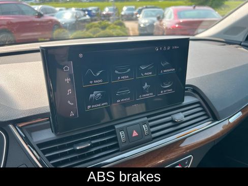 Used 2023 Audi Q5 2.0T Premium Plus w/ Premium Plus Package AWD/4WD image 15