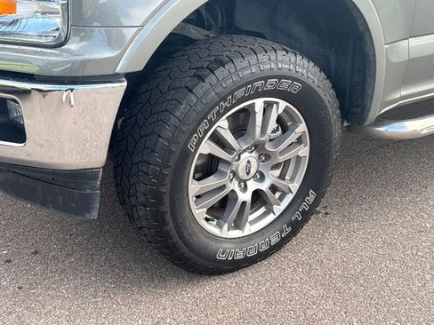 Used 2019 Ford F150 Lariat w/ Equipment Group 501A Mid AWD/4WD image 3