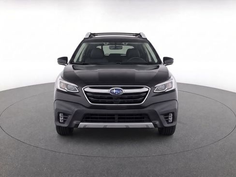 Used 2020 Subaru Outback Touring w/ Popular Package #2 AWD/4WD image 2