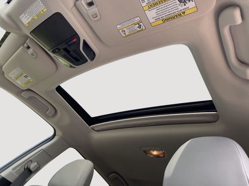 Certified 2022 Subaru Outback Limited AWD/4WD image 22