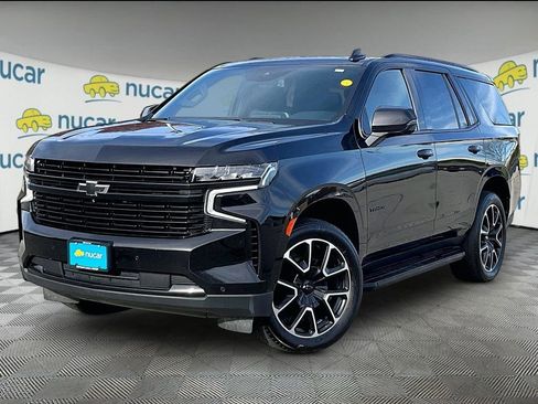 Used 2023 Chevrolet Tahoe RST w/ Luxury Package AWD/4WD image 3