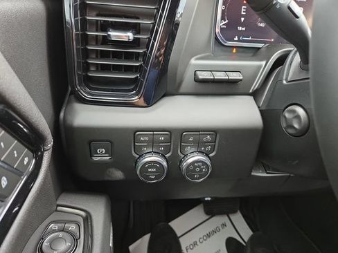 New 2026 GMC Sierra 1500 AT4 w/ Technology Package AWD/4WD image 19