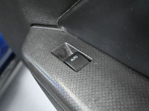 Used 2012 Ford Mustang Coupe image 38