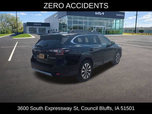 Used 2024 Subaru Outback Limited AWD/4WD image 6