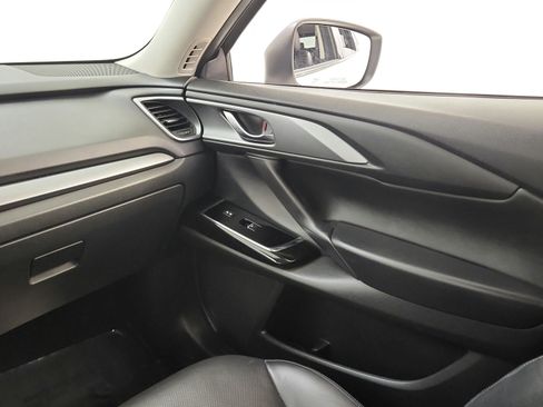 Used 2023 MAZDA CX-9 Touring Plus AWD/4WD image 22