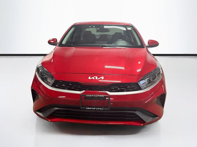 Certified 2022 Kia Forte LXS FWD image 2