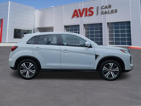 Used 2025 Mitsubishi Outlander Sport SE AWD/4WD image 7