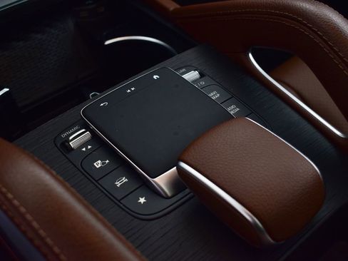 Certified 2024 Mercedes-Benz GLE 350 4MATIC image 14