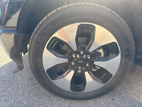 New 2025 Ford F150 Lightning Platinum image 10