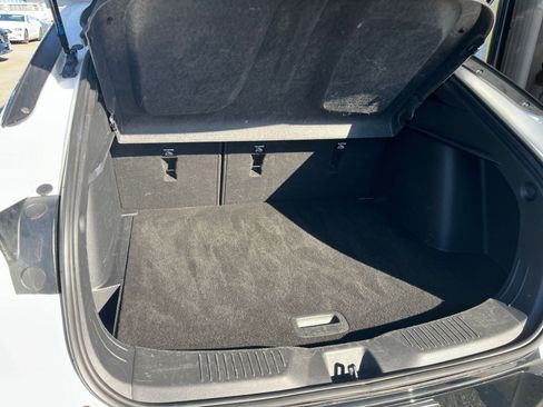 Used 2025 Buick Envista Sport Touring image 30