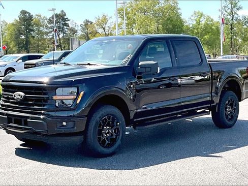 New 2026 Ford F150 XLT w/ Equipment Group 302A MID AWD/4WD image 2