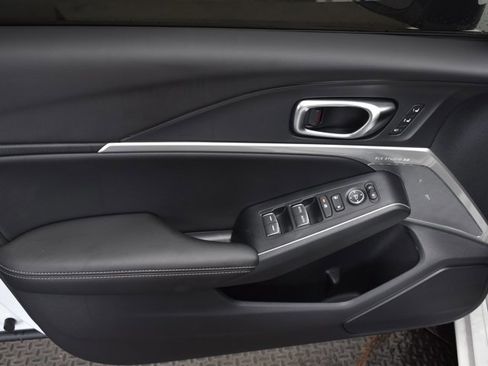 New 2025 Acura Integra A-Spec image 7