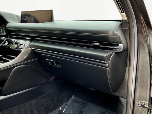 Used 2024 Genesis GV80 3.5T image 16