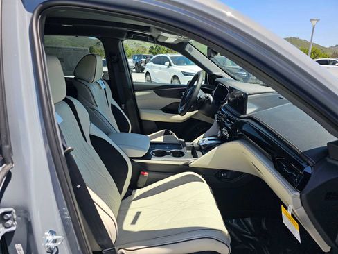 New 2025 Acura MDX Type S image 10