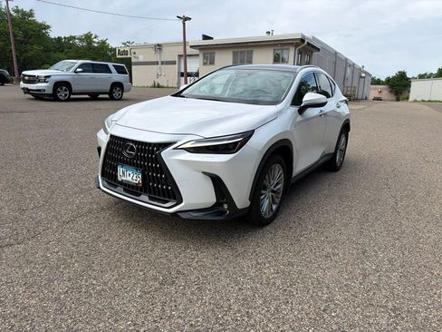 Certified 2024 Lexus NX 350 AWD w/ Vision Package image 7